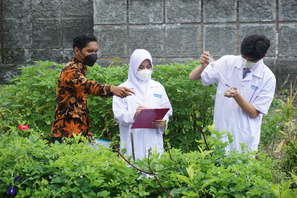 Kegiatan Research siswa